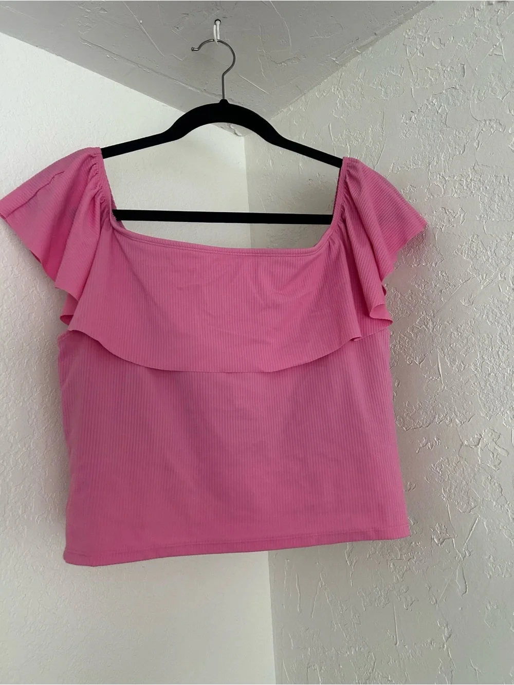 Kortni Jeane Pink Off-Shoulder Ruffle Bikini Top - Picture 3 of 3